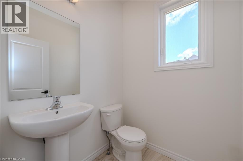 306 Robert Woolner Street, Ayr, Ontario N0B 1E0 - Photo 5 - 40788074