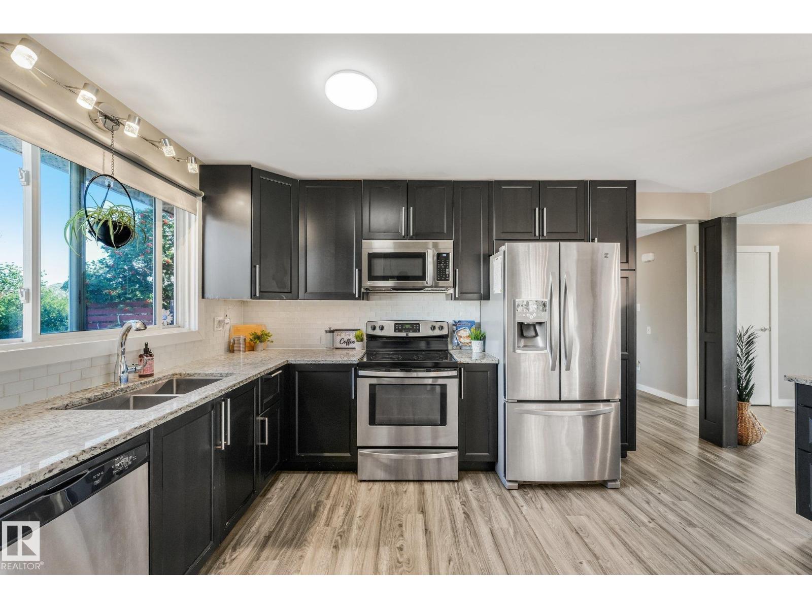 14115 70 St NW, Edmonton, Alberta  T5C 0L3 - Photo 13 - E4505396