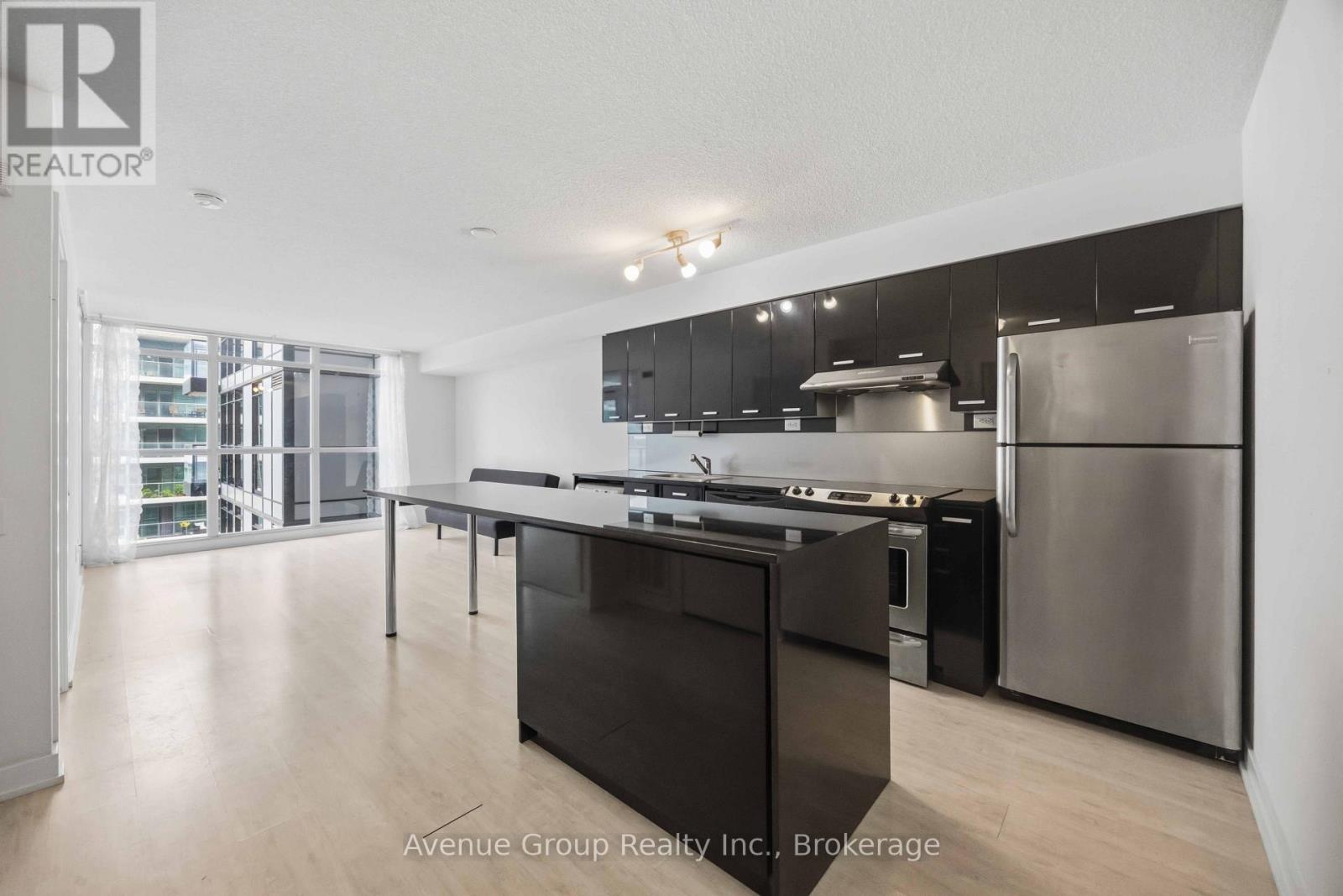 1116 - 19 SINGER COURT, Toronto, Ontario