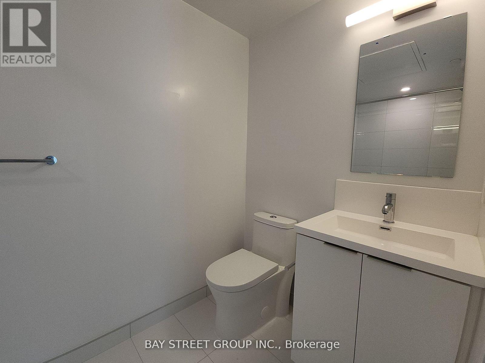 1915 - 230 Simcoe Street, Toronto, Ontario M5T 0G7 - Photo 10 - C13710264