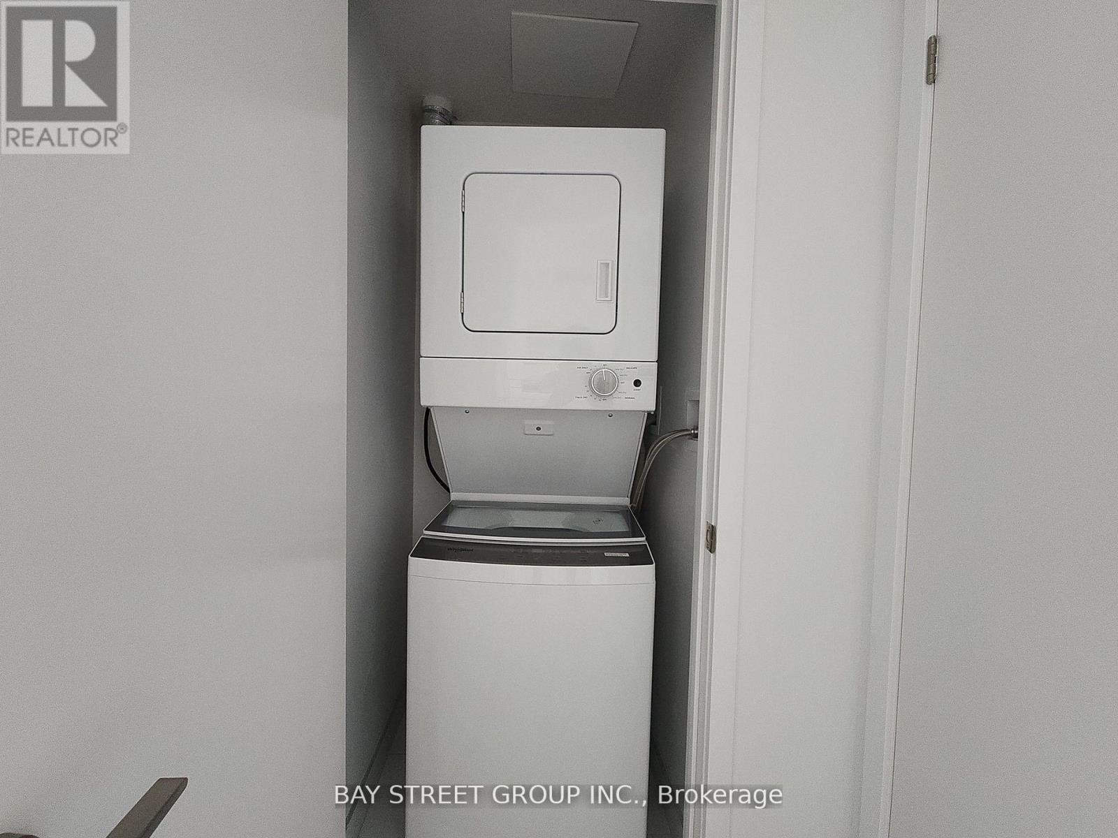 1915 - 230 Simcoe Street, Toronto, Ontario M5T 0G7 - Photo 14 - C13710264