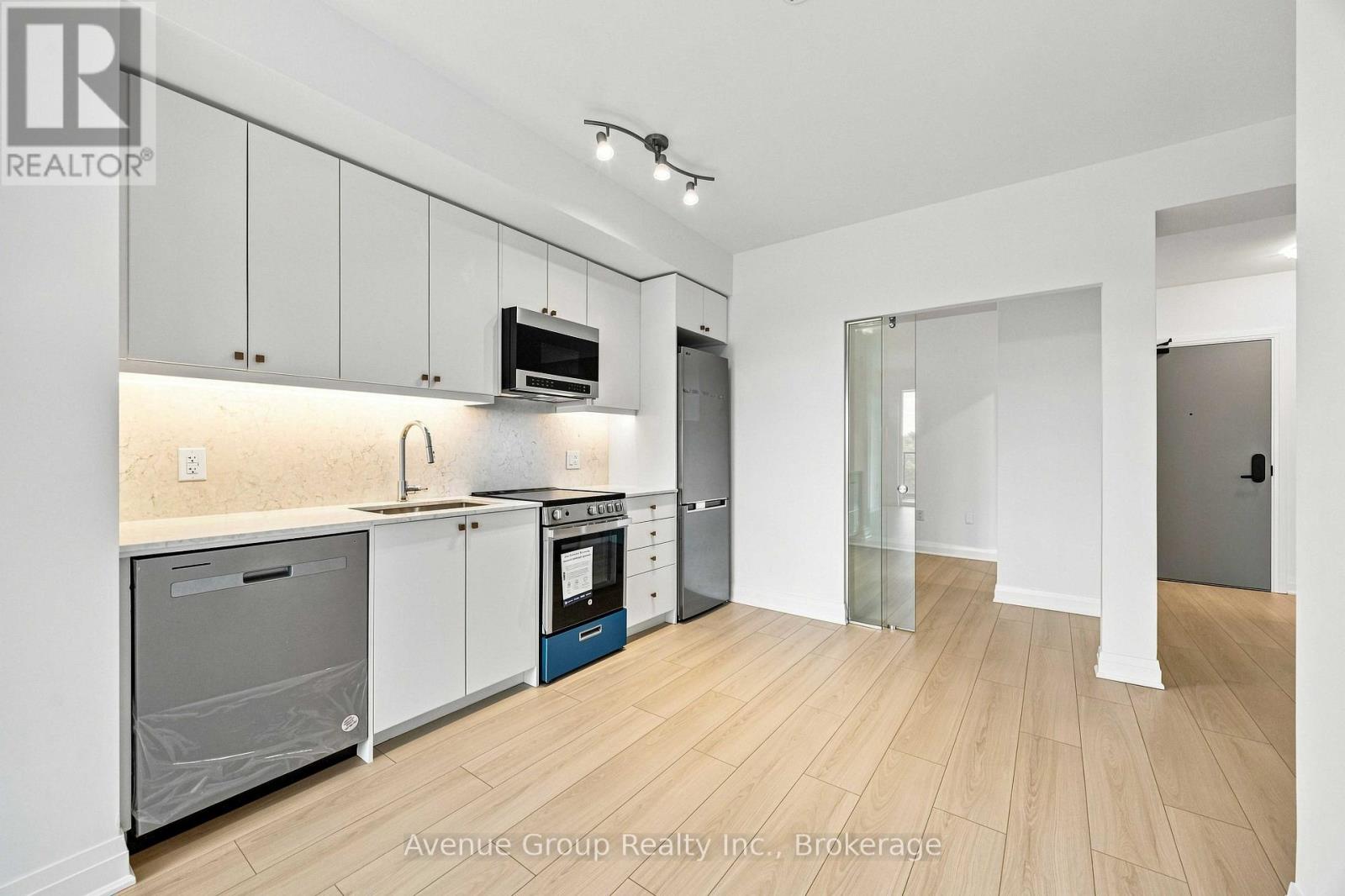 414 - 700 Sheppard Avenue W, Toronto, Ontario M3H 0G5 - Photo 11 - C13710282