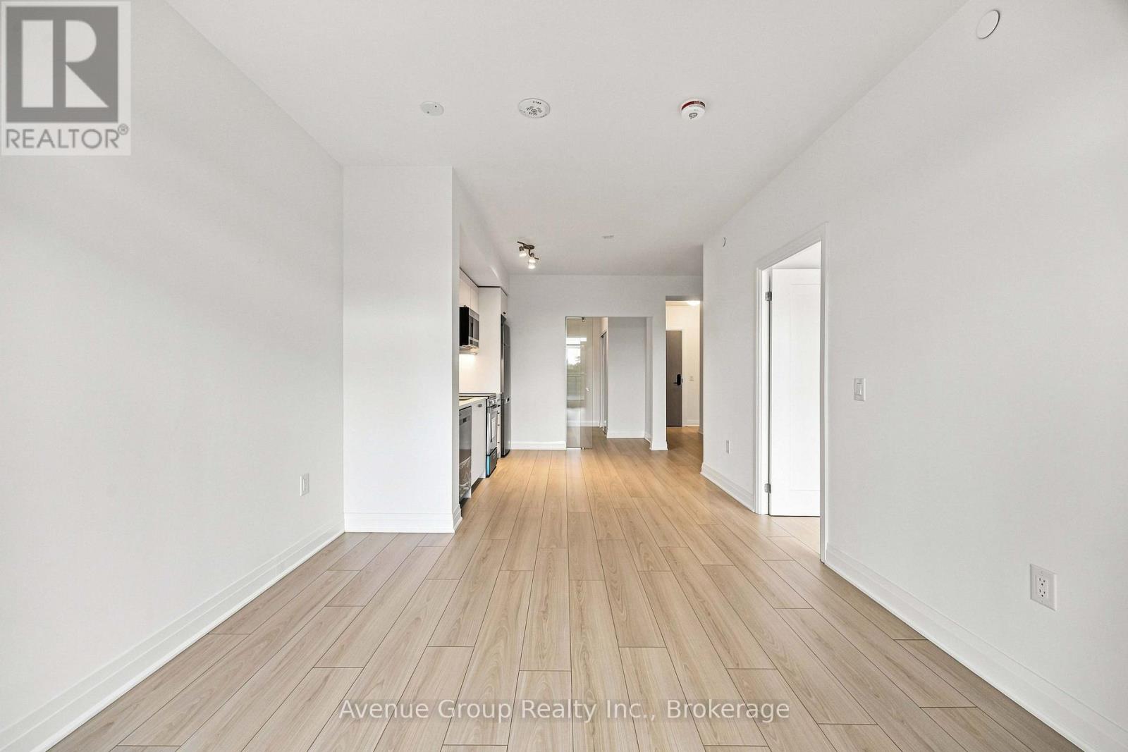414 - 700 Sheppard Avenue W, Toronto, Ontario M3H 0G5 - Photo 8 - C13710282