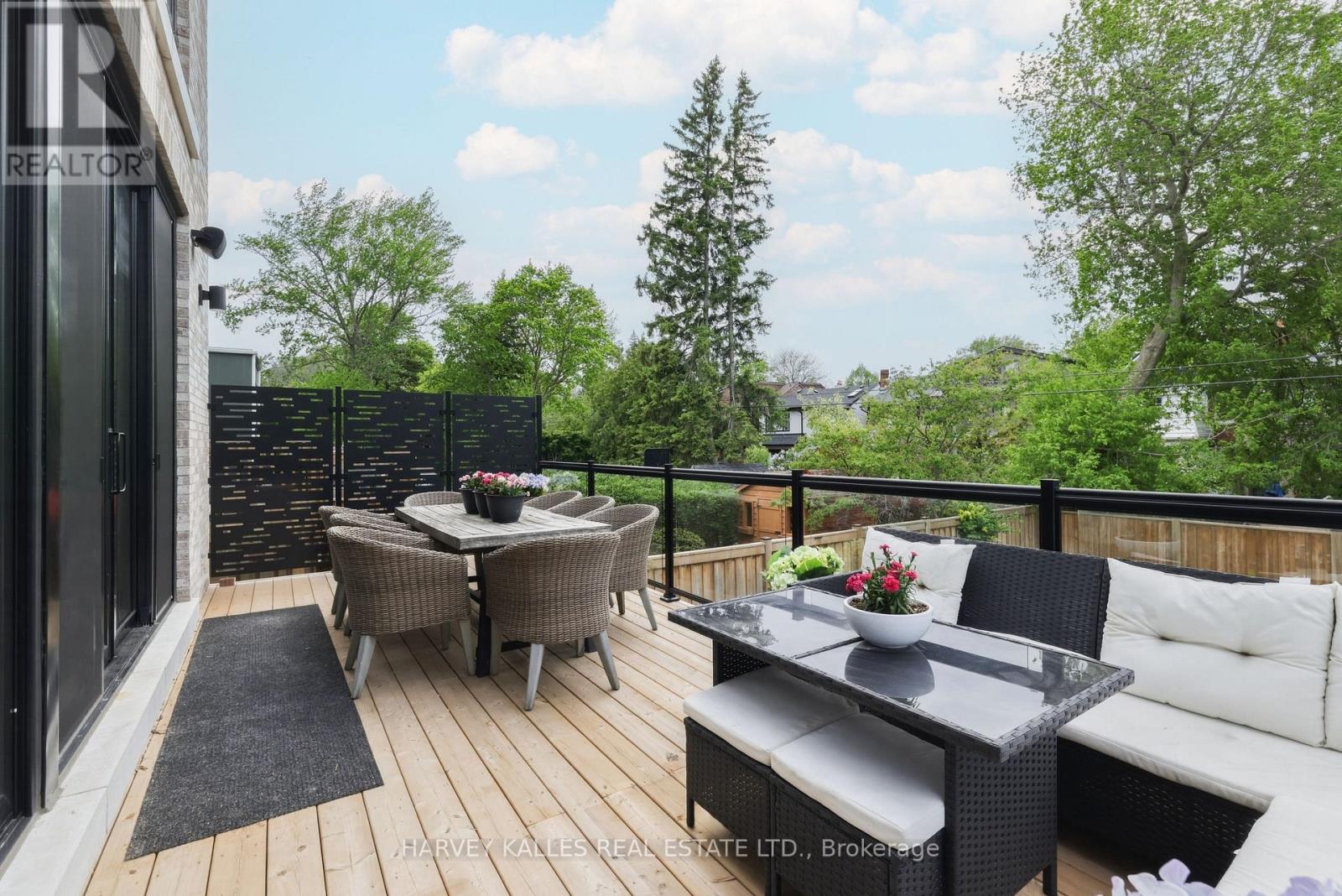 176 Briar Hill Avenue, Toronto, Ontario  M4R 1H9 - Photo 23 - C13710302