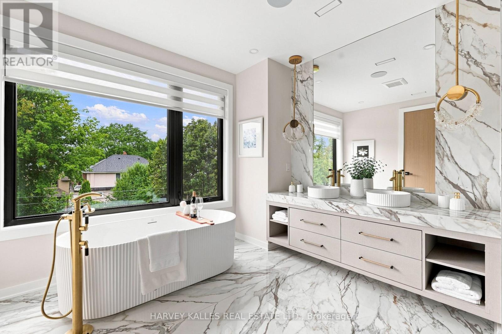 176 Briar Hill Avenue, Toronto, Ontario  M4R 1H9 - Photo 30 - C13710302