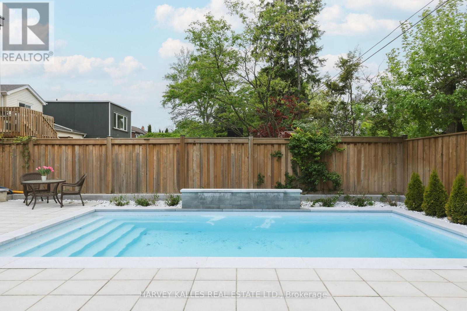 176 Briar Hill Avenue, Toronto, Ontario  M4R 1H9 - Photo 49 - C13710302