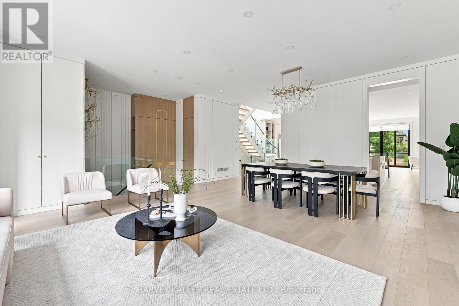 176 Briar Hill Avenue, Toronto, Ontario  M4R 1H9 - Photo 6 - C13710302