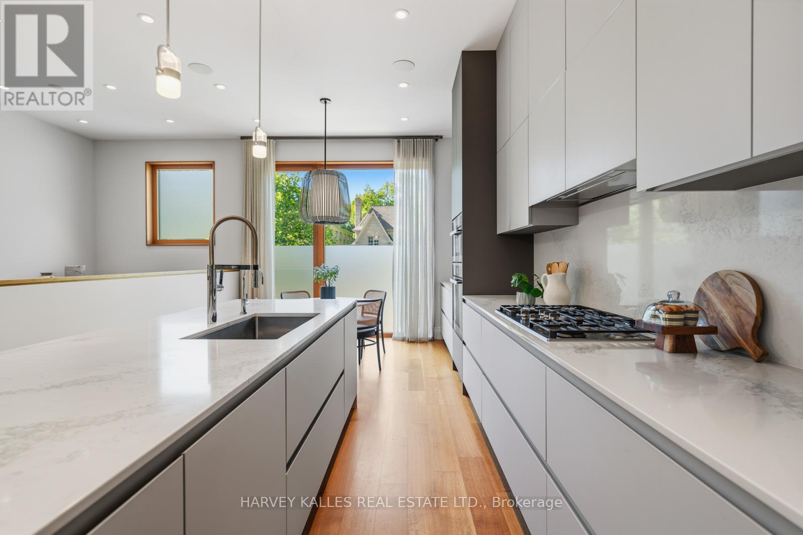 67 Heath Street W, Toronto, Ontario  M4V 1T2 - Photo 15 - C13710328