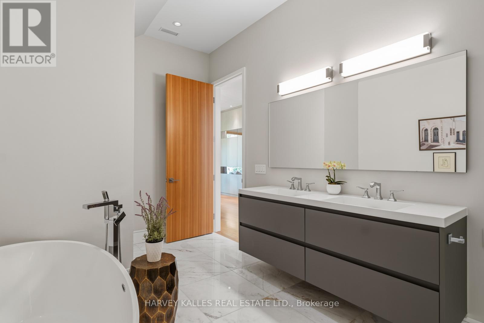 67 Heath Street W, Toronto, Ontario  M4V 1T2 - Photo 39 - C13710328