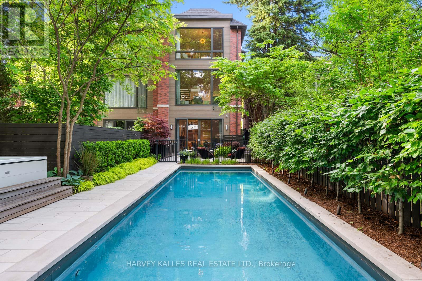 67 Heath Street W, Toronto, Ontario  M4V 1T2 - Photo 5 - C13710328
