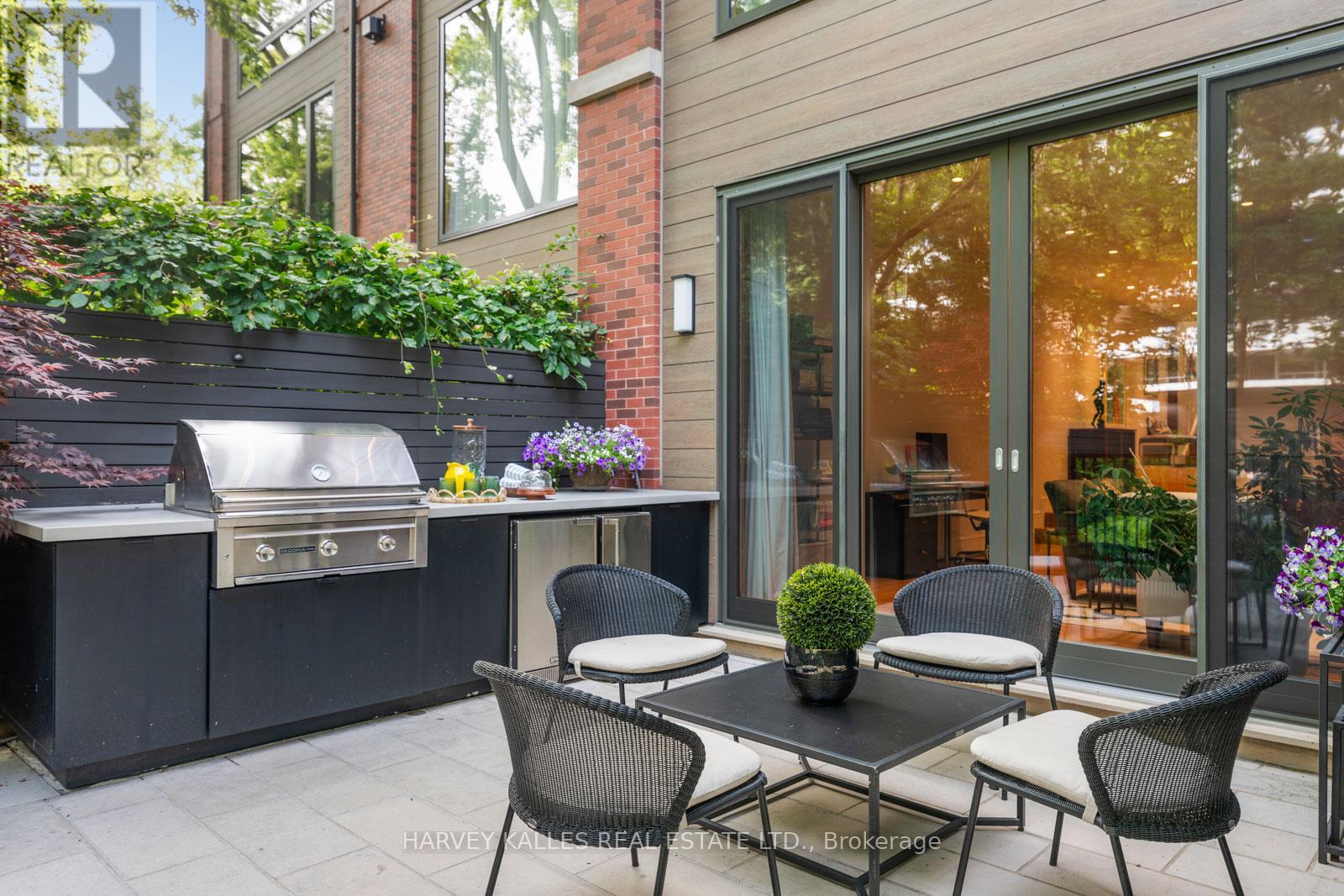 67 Heath Street W, Toronto, Ontario  M4V 1T2 - Photo 9 - C13710328