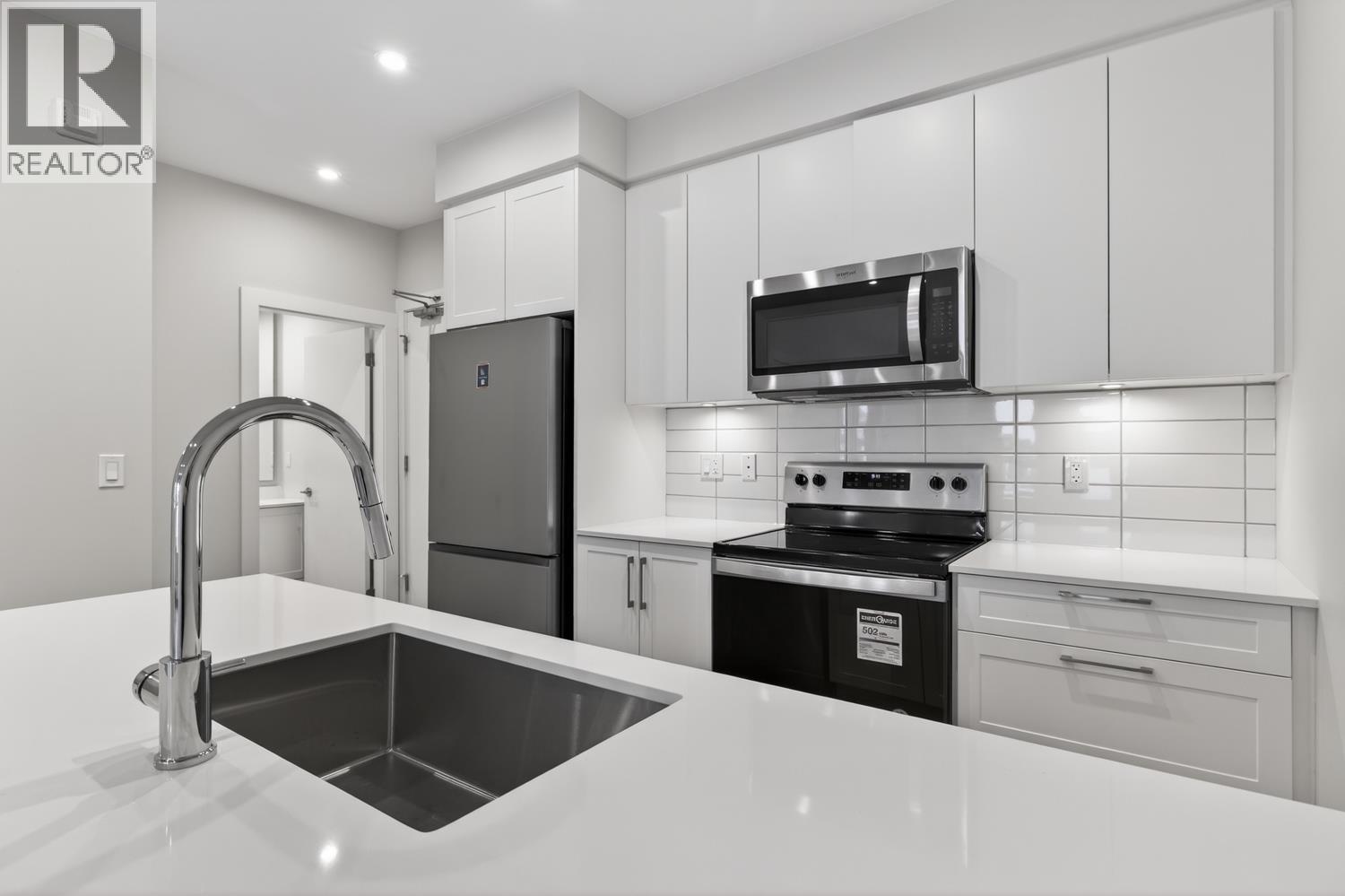 210 1930 Starling Drive, Tsawwassen, British Columbia  V4M 0H1 - Photo 8 - R3092679