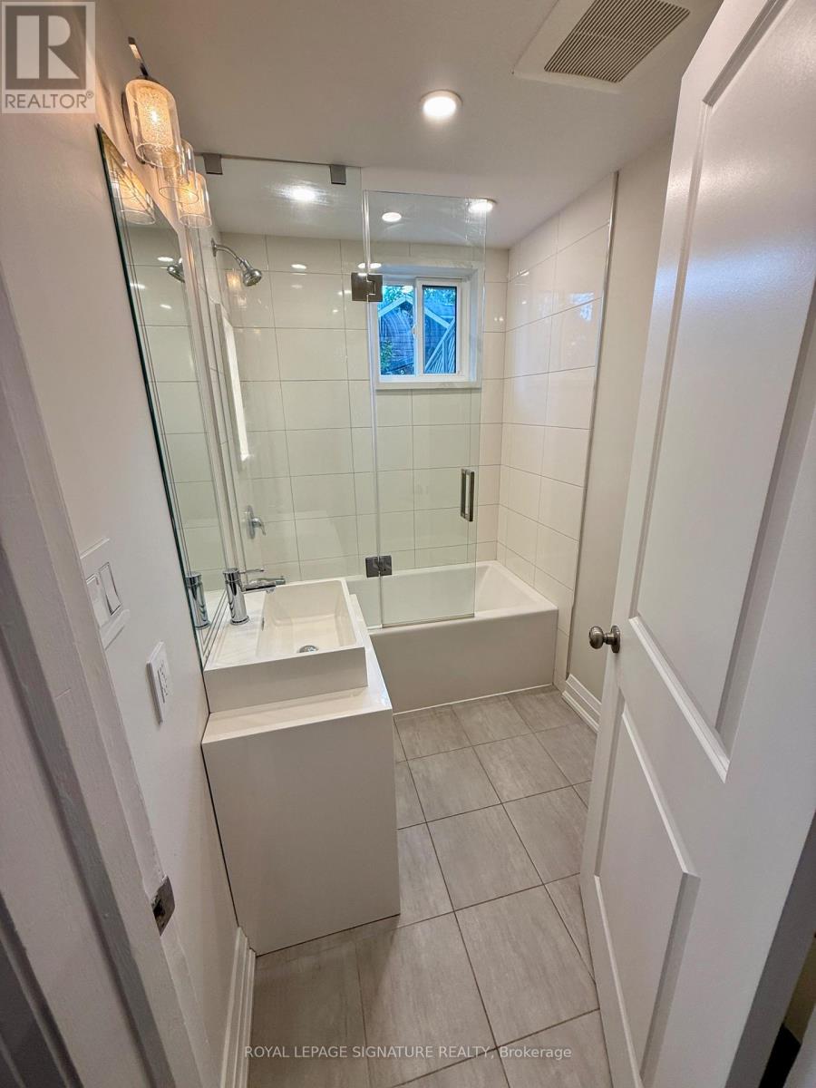 Main Floor - 60 Glen Manor Drive, Toronto, Ontario M4E 2X2 - Photo 19 - E13710260