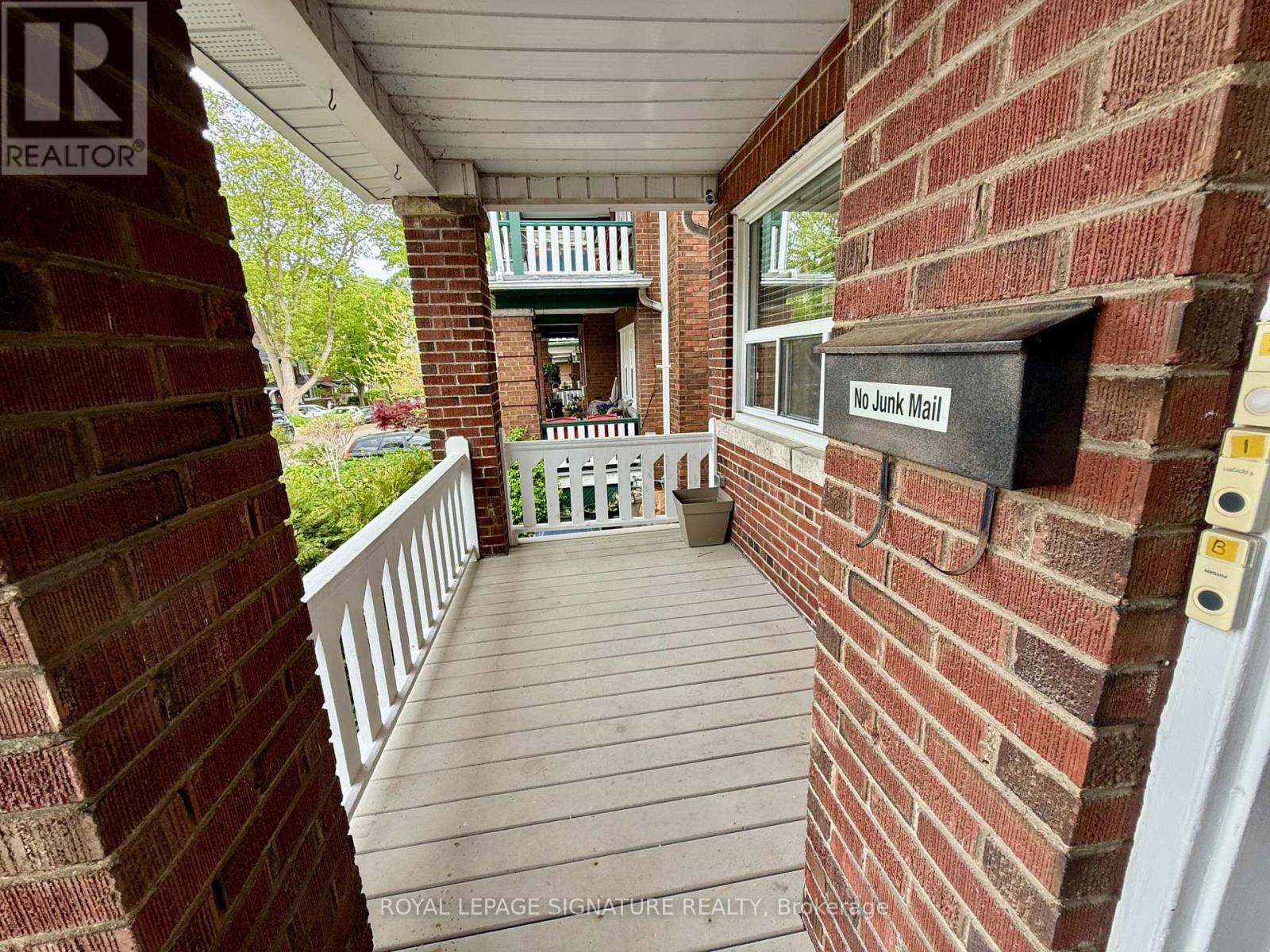 Main Floor - 60 Glen Manor Drive, Toronto, Ontario M4E 2X2 - Photo 23 - E13710260