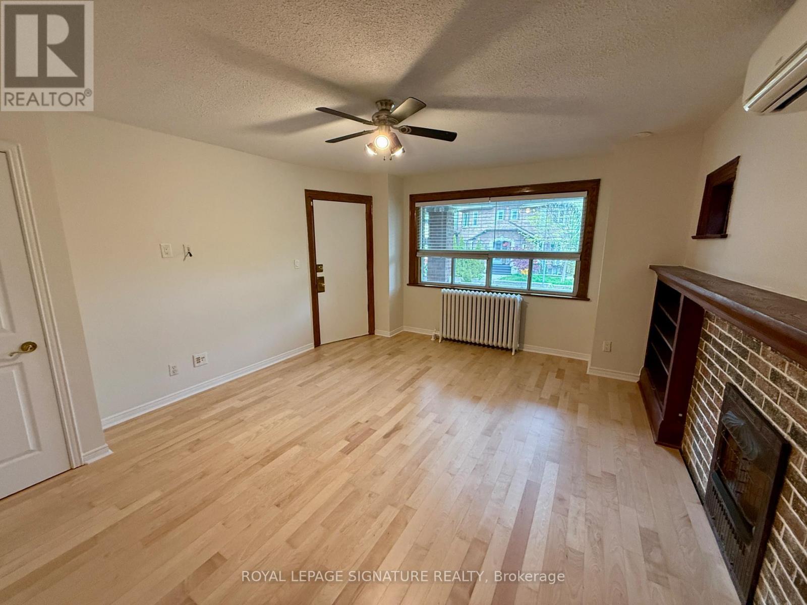 Main Floor - 60 Glen Manor Drive, Toronto, Ontario M4E 2X2 - Photo 4 - E13710260