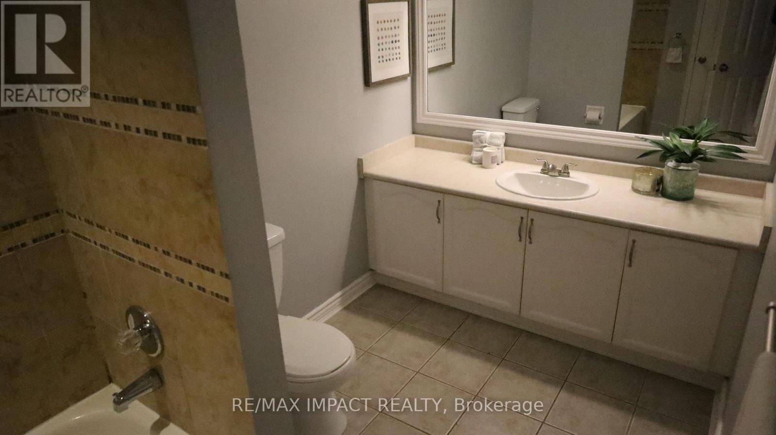 11 Fenwick Avenue, Clarington, Ontario  L1C 4R6 - Photo 29 - E13710288