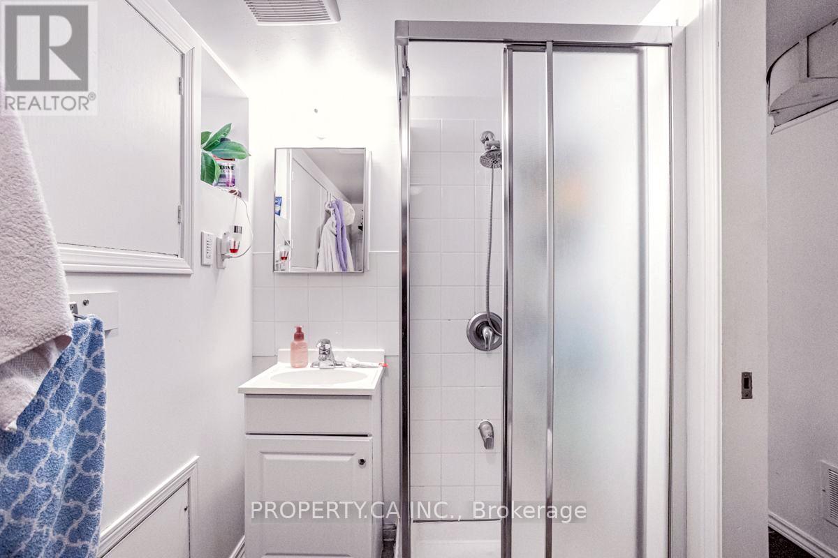 133 Drayton Avenue, Toronto, Ontario  M4C 3L8 - Photo 22 - E13710292