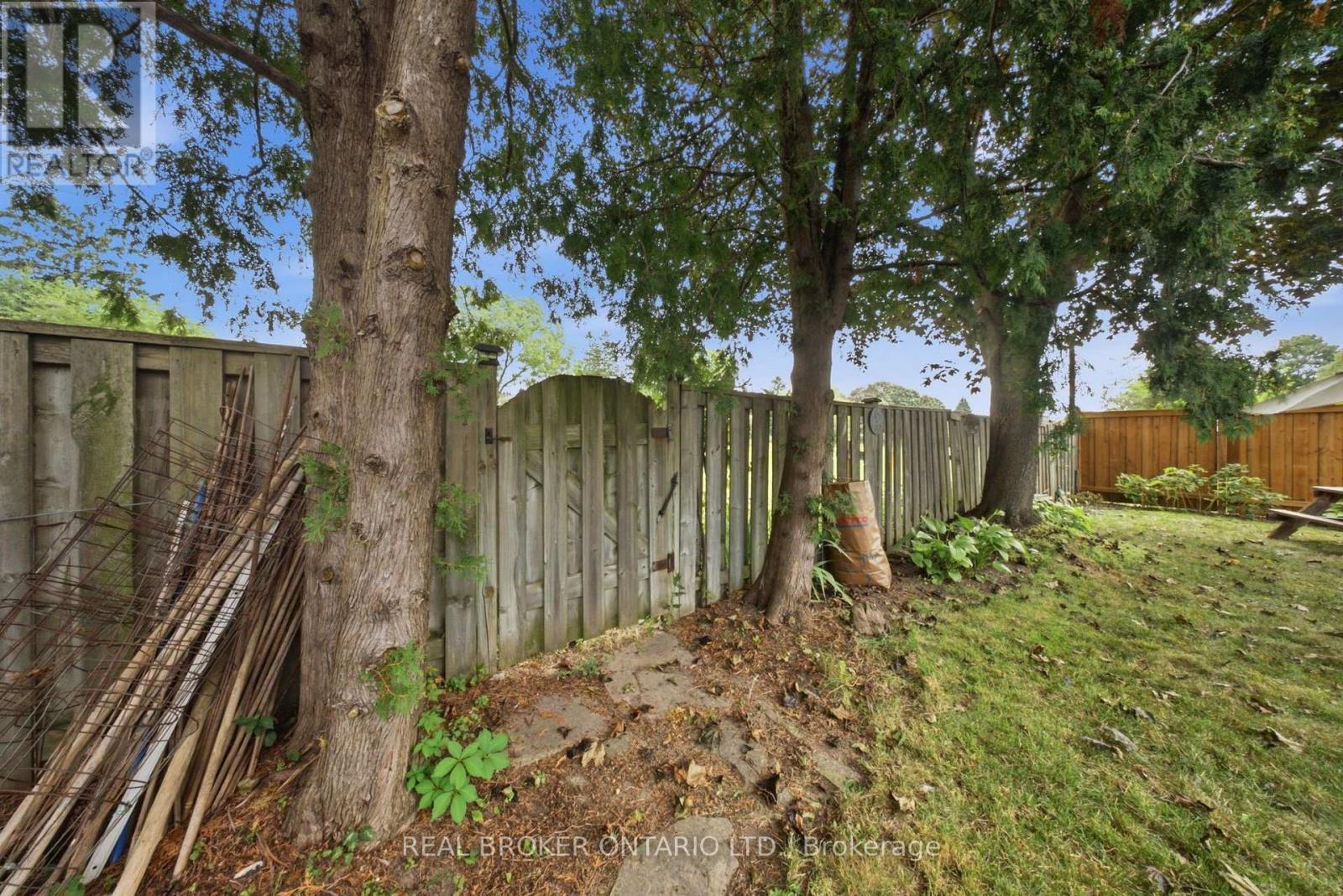 88 Cavehill Crescent, Toronto, Ontario  M1R 4P9 - Photo 22 - E13710300