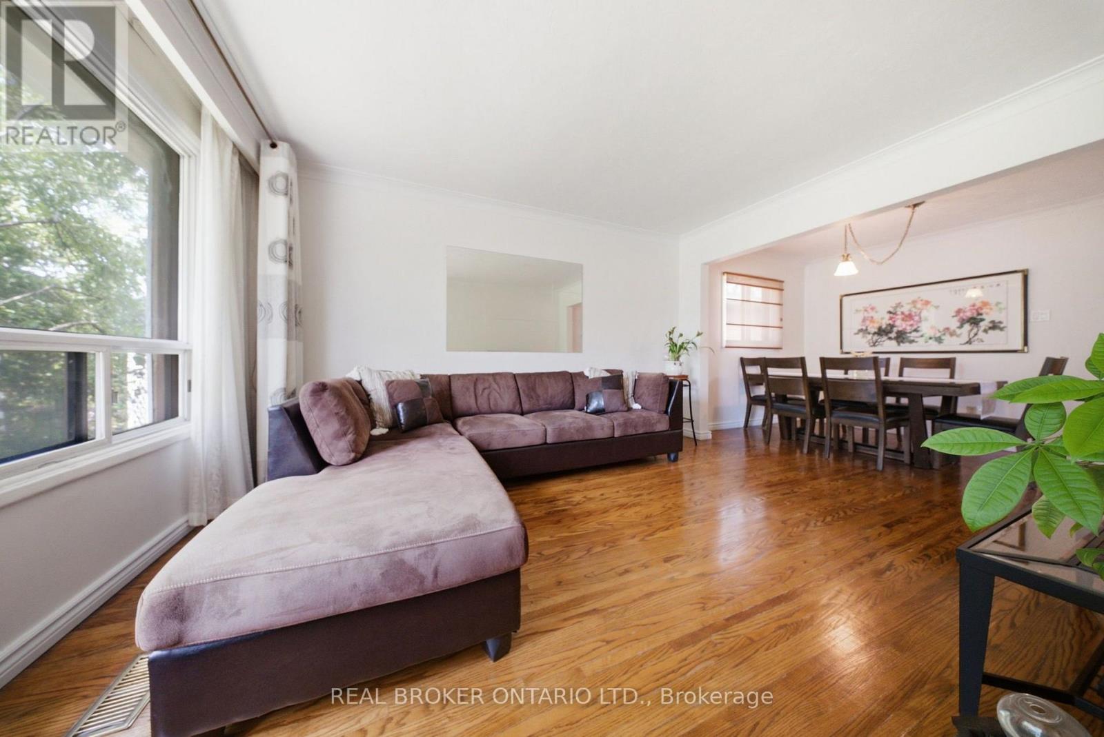 88 Cavehill Crescent, Toronto, Ontario  M1R 4P9 - Photo 5 - E13710300