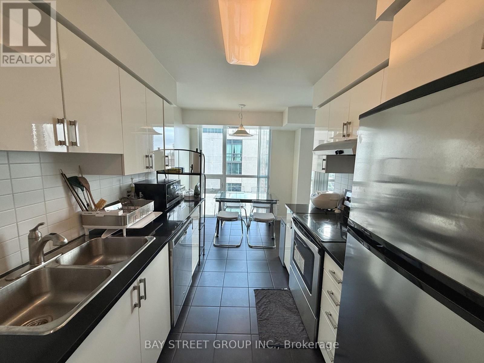 2209 - 88 Grangeway Avenue, Toronto, Ontario  M1H 0A2 - Photo 12 - E13710304