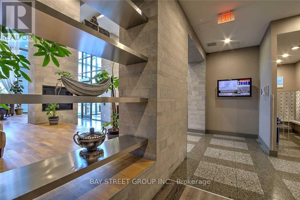 2209 - 88 Grangeway Avenue, Toronto, Ontario  M1H 0A2 - Photo 4 - E13710304