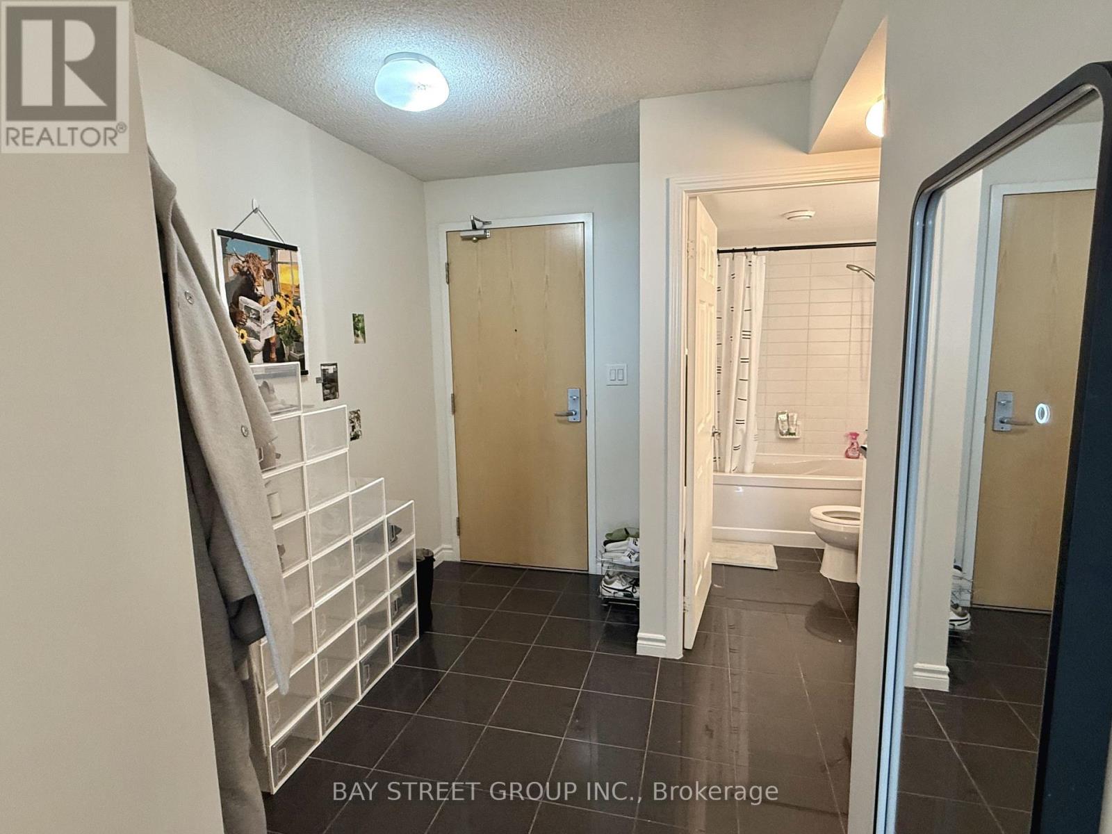 2209 - 88 Grangeway Avenue, Toronto, Ontario  M1H 0A2 - Photo 8 - E13710304