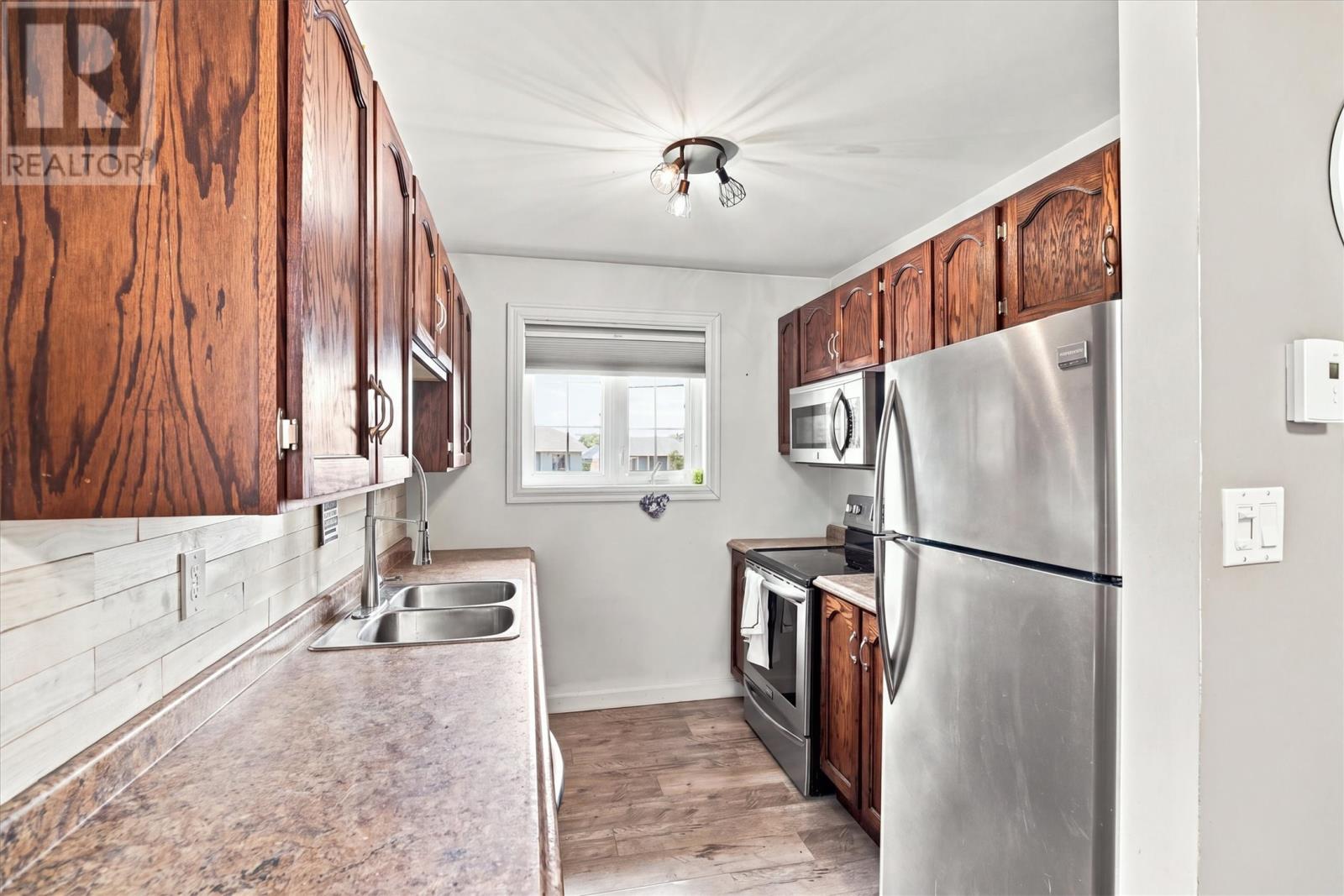 4 Cardiff Place, Paradise, Newfoundland & Labrador A1L 1E7 - Photo 7 - 1302190