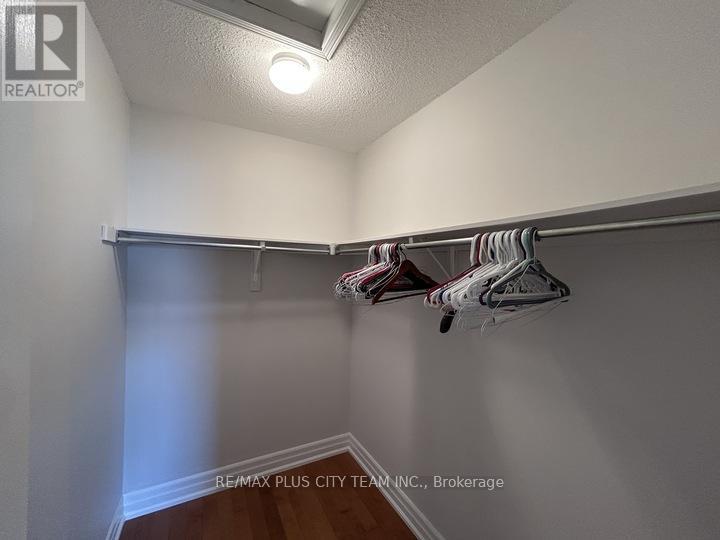 59 Trish Drive, Richmond Hill, Ontario  L4E 5C4 - Photo 18 - N13710202