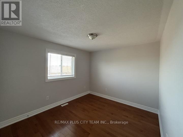 59 Trish Drive, Richmond Hill, Ontario  L4E 5C4 - Photo 19 - N13710202
