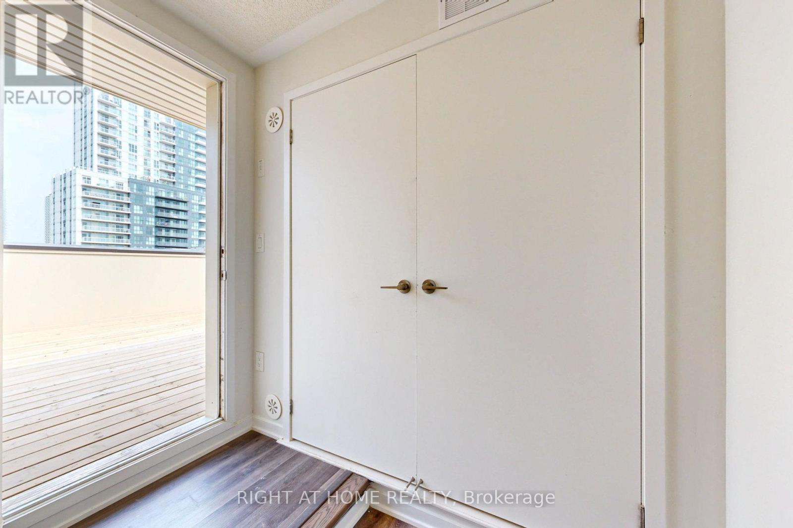 Th127 - 11 Almond Blossom Mews, Vaughan, Ontario  L4K 0N7 - Photo 31 - N13710250