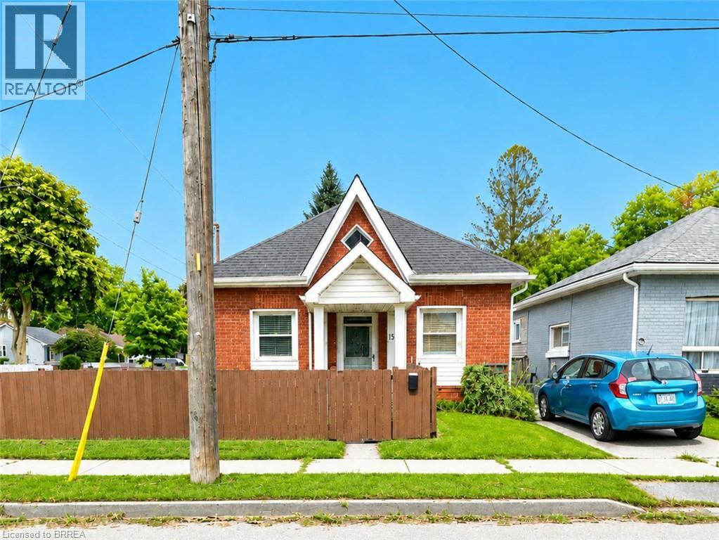 15 ESTHER Street, brantford, Ontario