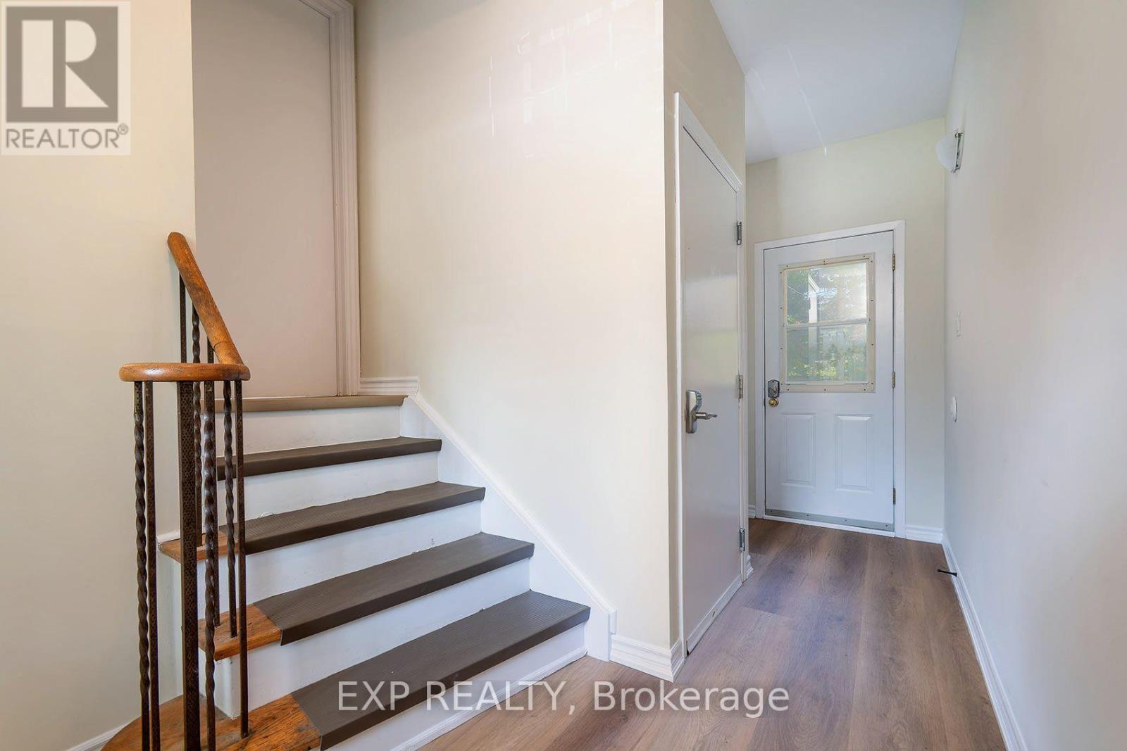 260 Cook Street, Barrie (Grove East), Ontario  L4M 4H6 - Photo 11 - S13710248