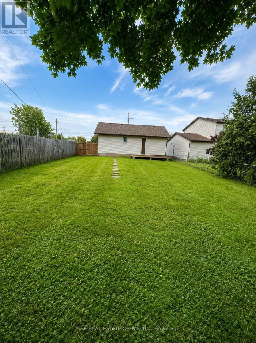 265 Pasadena Drive, Georgina, Ontario  L4P 2Z1 - Photo 15 - N13700822