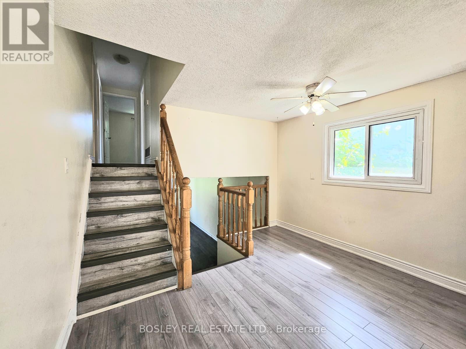 508 Pinetree Crescent, Cambridge, Ontario N3H 4X5 - Photo 2 - X13695288