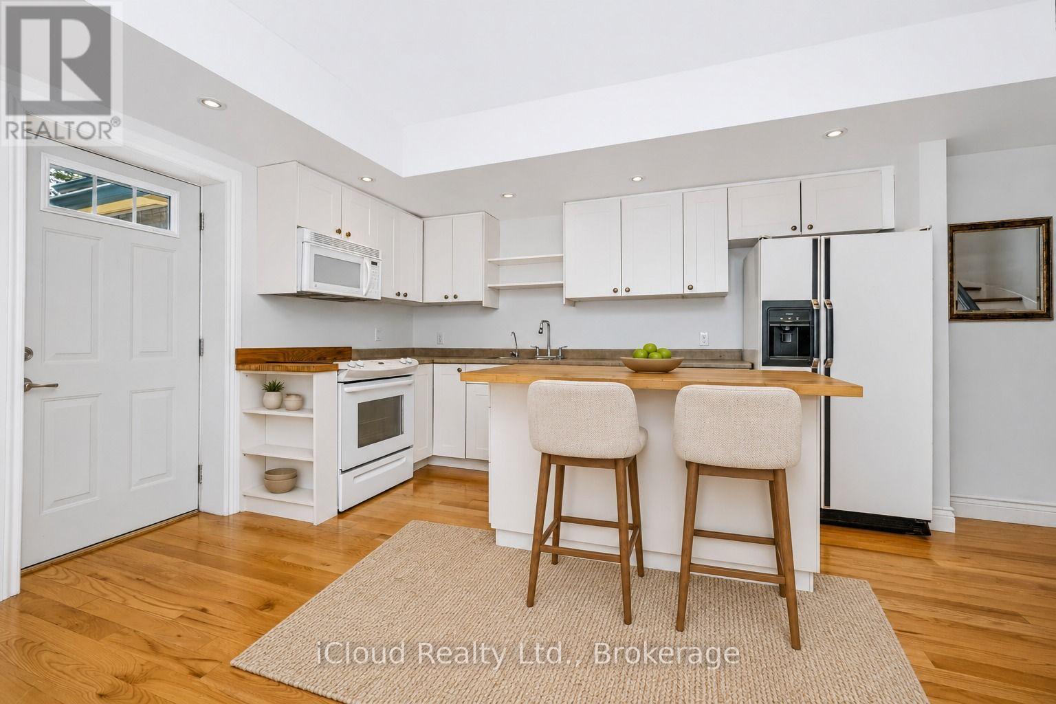 654 Duke Street, Cambridge, Ontario  N3H 3T5 - Photo 12 - X13708178