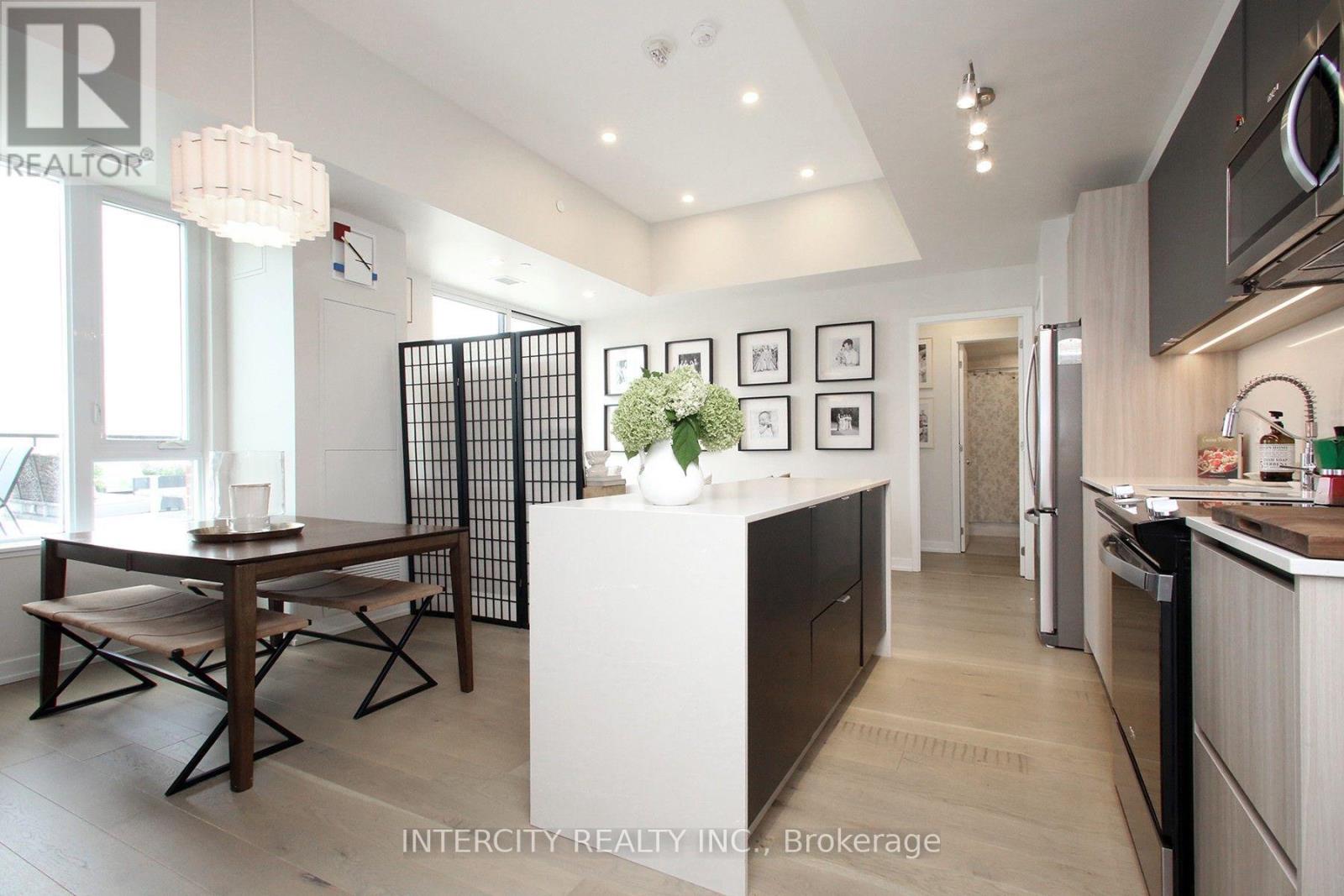 1201 - 3100 Keele Street, Toronto, Ontario M3M 0E1 - Photo 7 - W13710268
