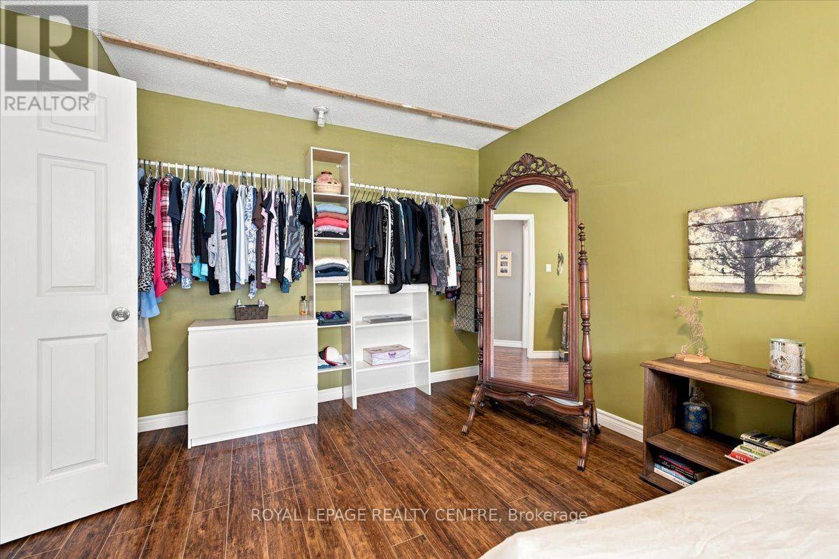 2564 Mainroyal Street, Mississauga, Ontario L5L 1C9 - Photo 21 - W13710274