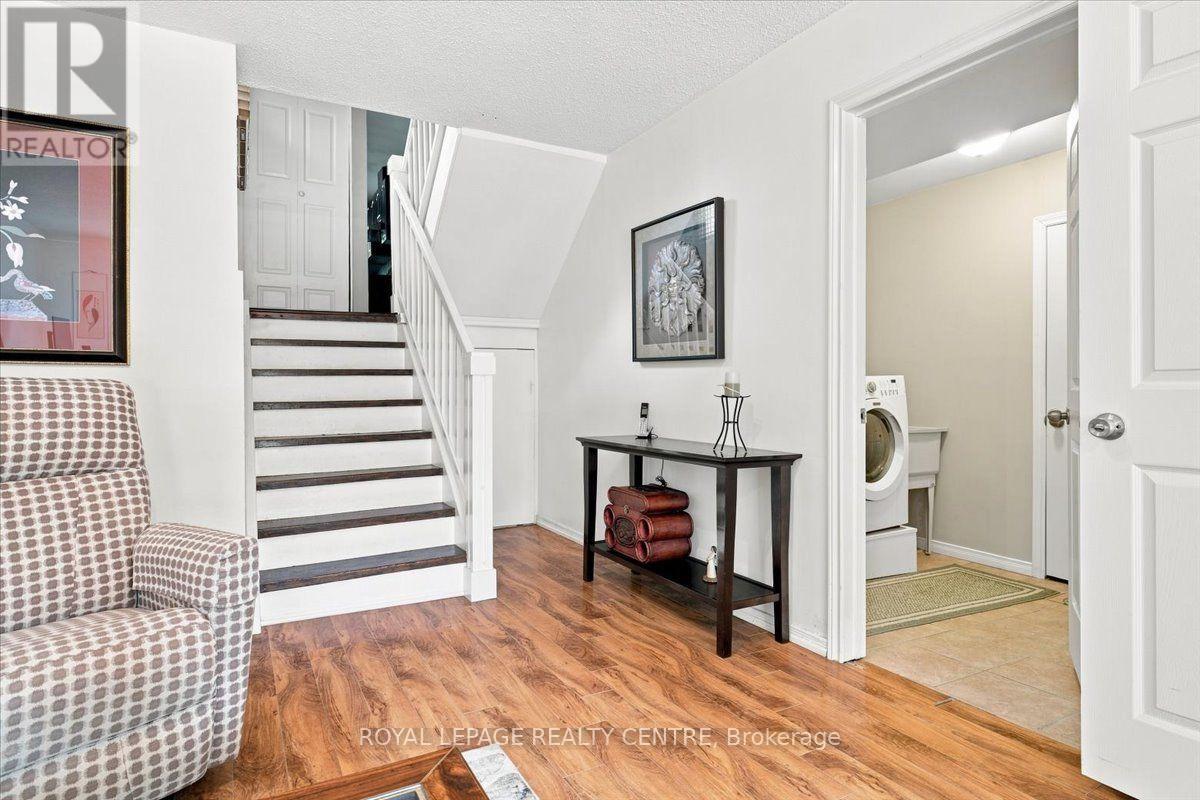 2564 Mainroyal Street, Mississauga, Ontario L5L 1C9 - Photo 33 - W13710274