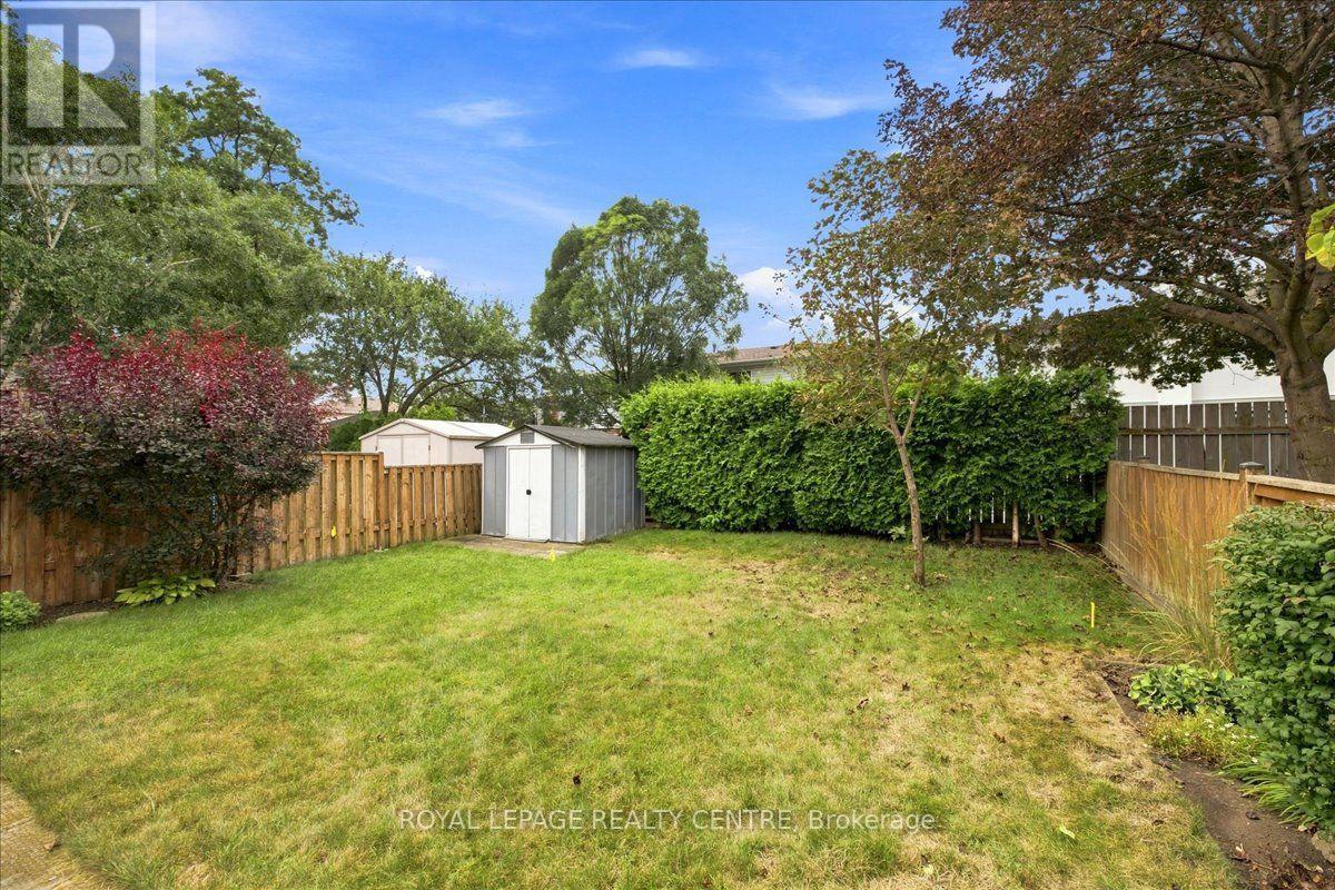2564 Mainroyal Street, Mississauga, Ontario L5L 1C9 - Photo 42 - W13710274