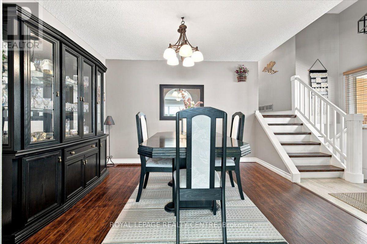 2564 Mainroyal Street, Mississauga, Ontario L5L 1C9 - Photo 8 - W13710274