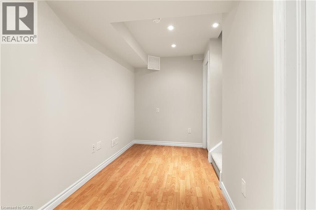 619 Wild Ginger Avenue Unit# H50, Waterloo, Ontario  N2V 2X1 - Photo 29 - 40855012