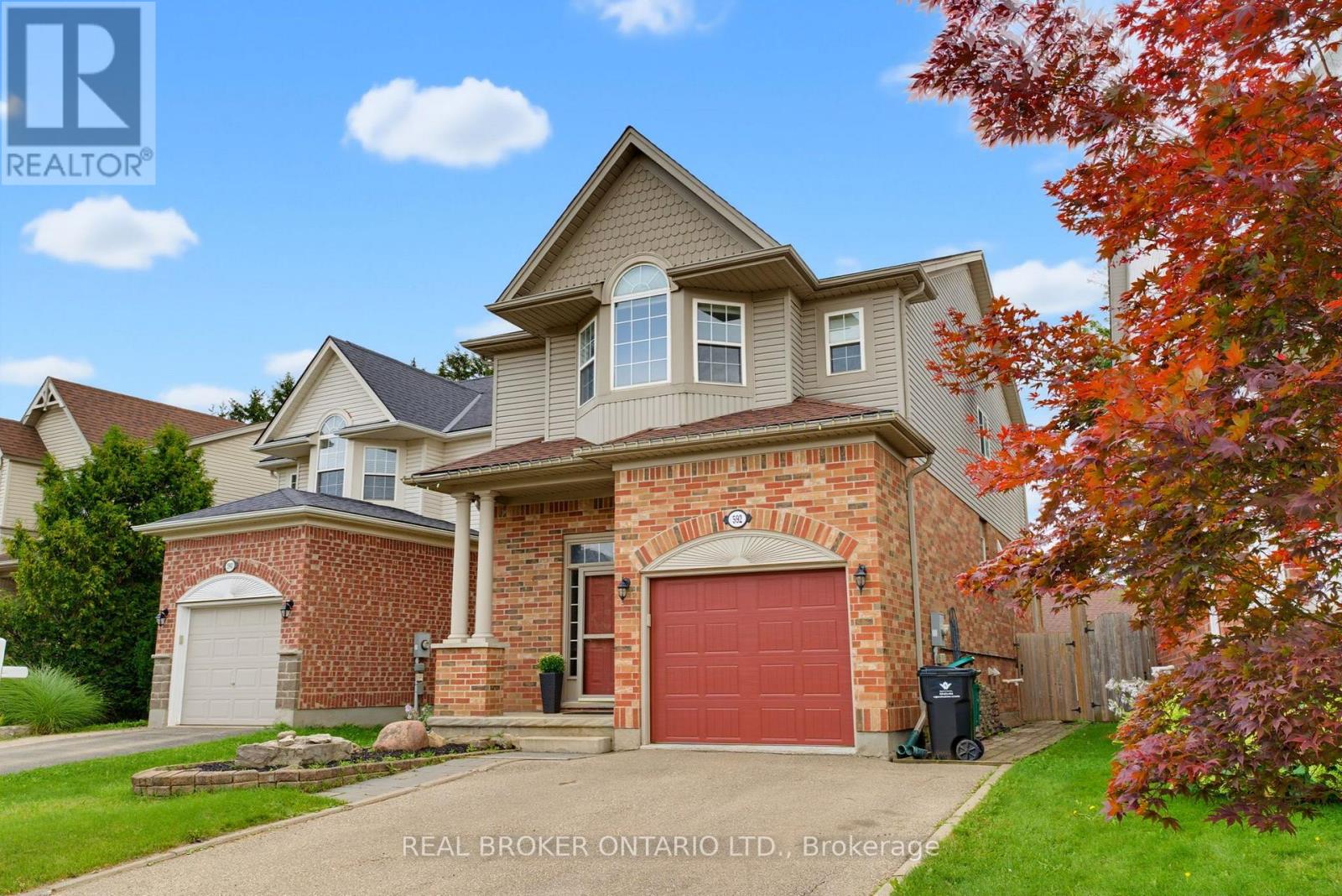 592 Little Dover Crescent, Waterloo, Ontario  N2K 4E5 - Photo 1 - X13710258