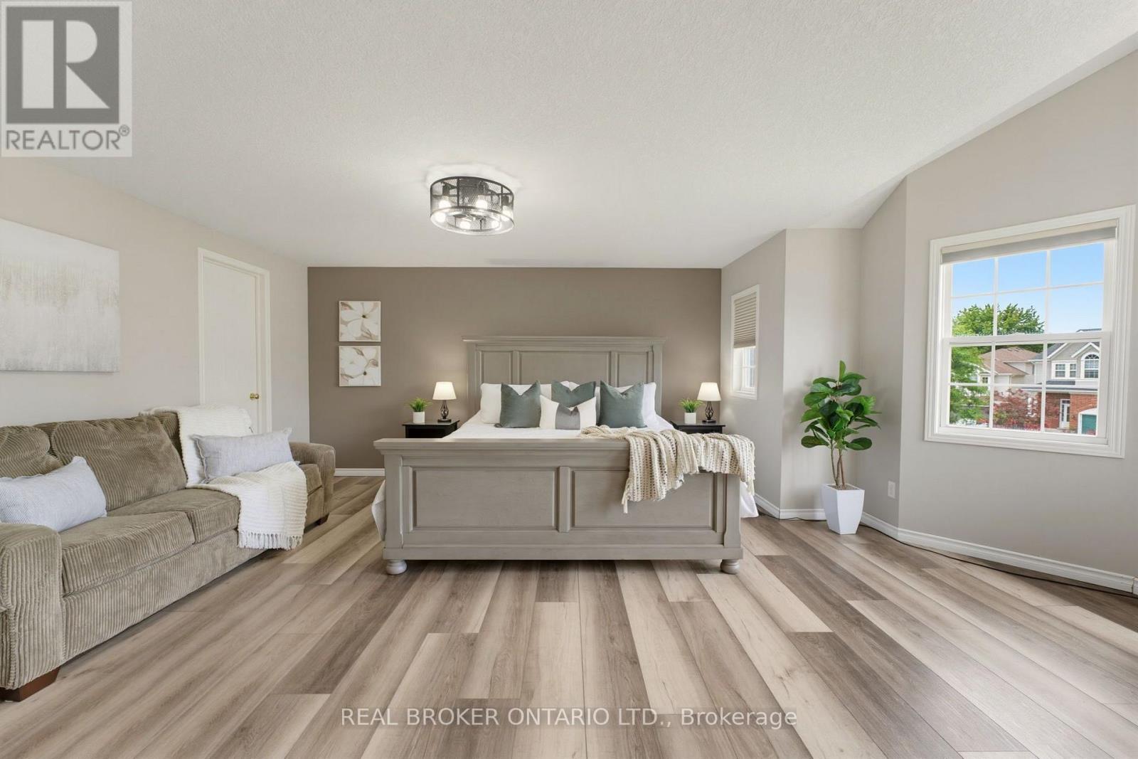 592 Little Dover Crescent, Waterloo, Ontario  N2K 4E5 - Photo 14 - X13710258