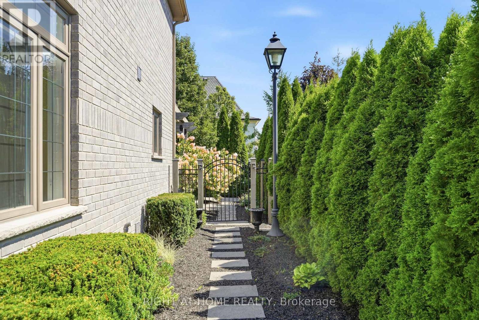4 Meritage Lane, Niagara-On-The-Lake, Ontario  L0S 1J0 - Photo 34 - X13710326
