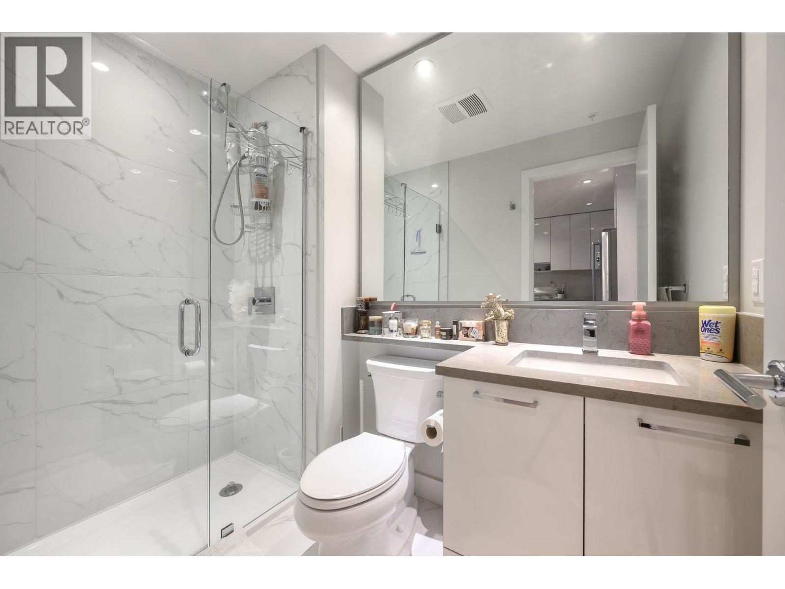 1207 1788 Gilmore Avenue, Burnaby, British Columbia  V5C 0L5 - Photo 15 - R3158463