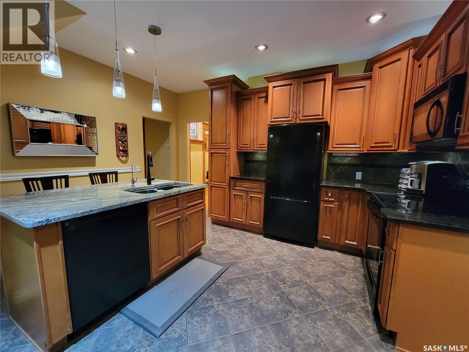 560 4th Avenue E, Unity, Saskatchewan  S0K 4L0 - Photo 7 - SK046565