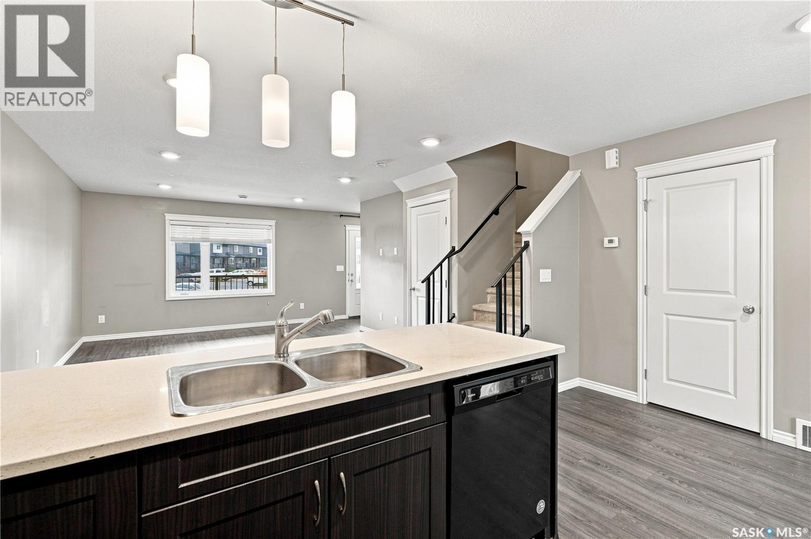 617 110 Akhtar Bend, Saskatoon, Saskatchewan  S7W 0Y9 - Photo 11 - SK046563