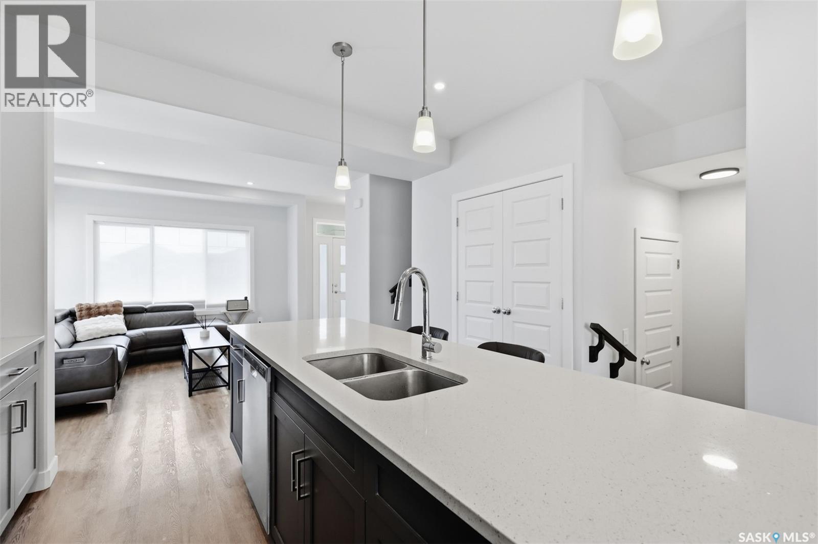 122 Taskamanwa Street, Saskatoon, Saskatchewan  S7V 1P6 - Photo 12 - SK046562
