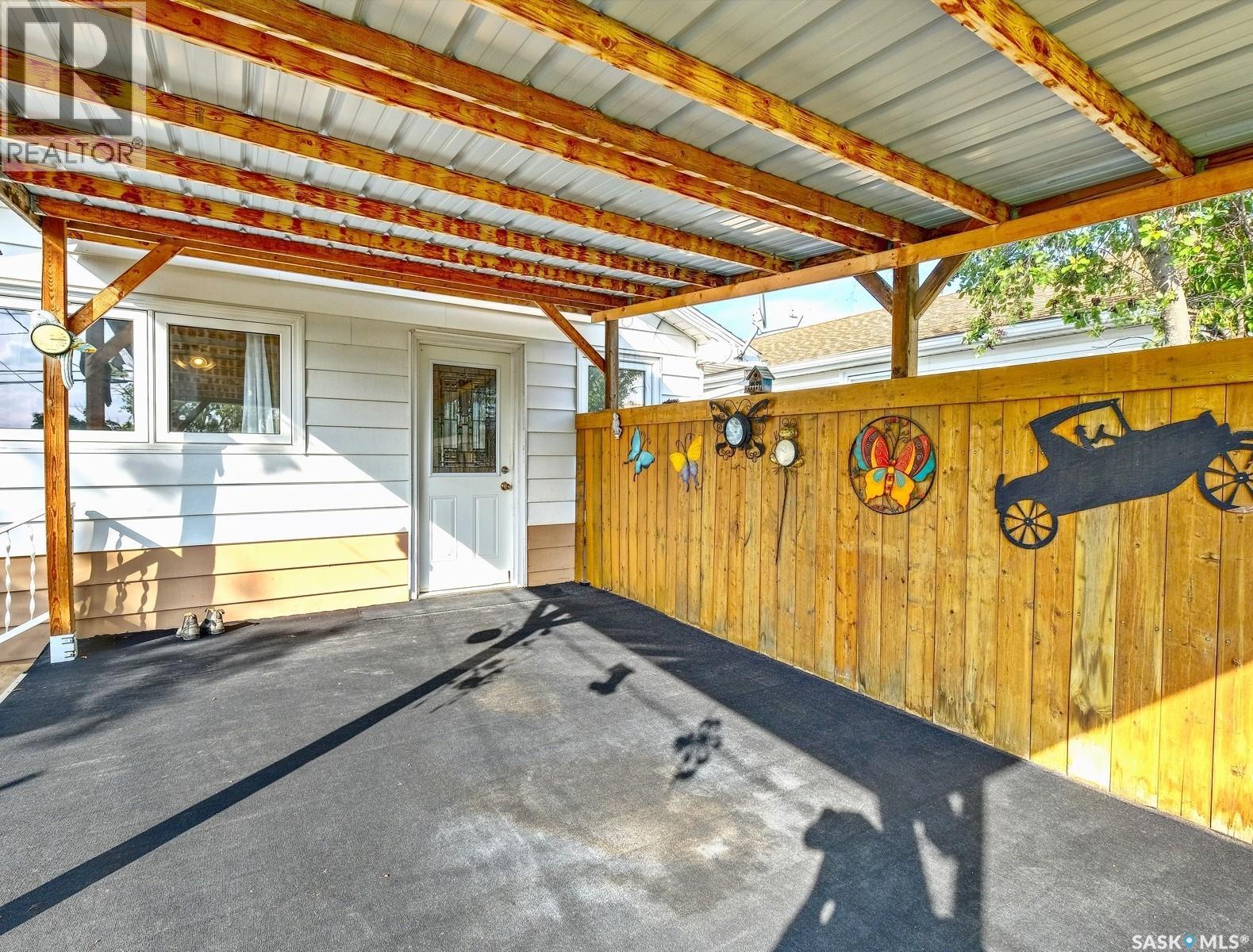 316 2nd Avenue W, Biggar, Saskatchewan  S0K 0M0 - Photo 35 - SK046399