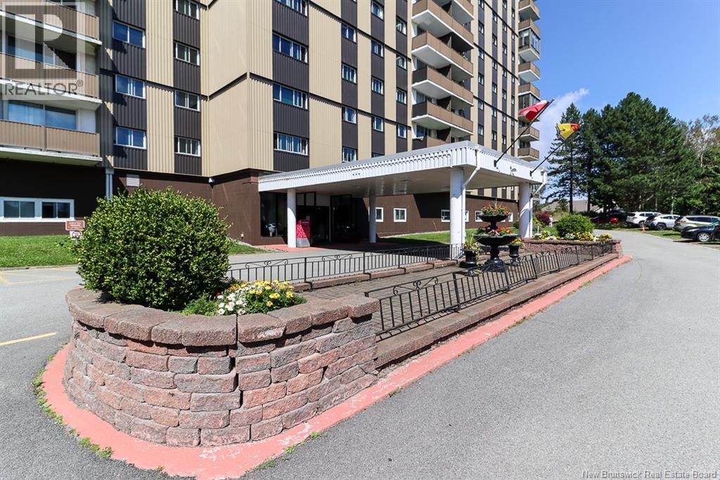 310 Woodward Unit# 909, Saint John, New Brunswick  E2K 2L1 - Photo 2 - NB146357